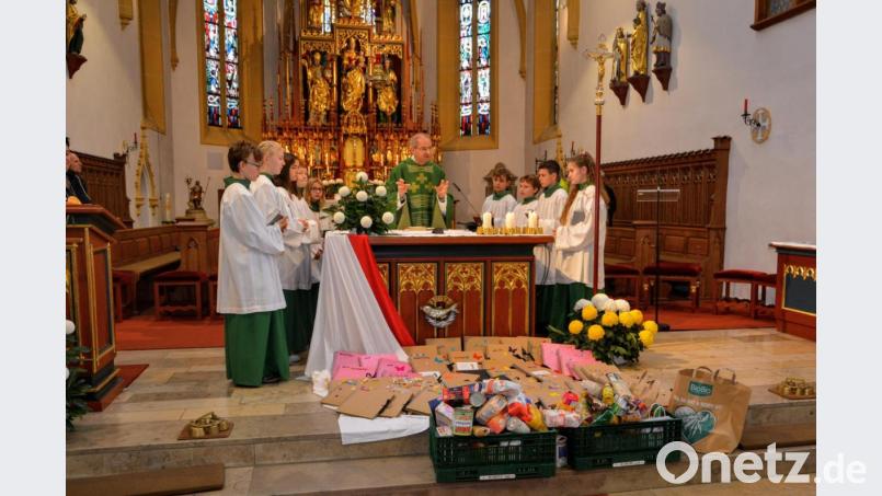 Den Abschluß der Kinderbibelwoche bildete der Familiengottesdienst in der Hirschauer Pfarrkirche. Bild: fdl