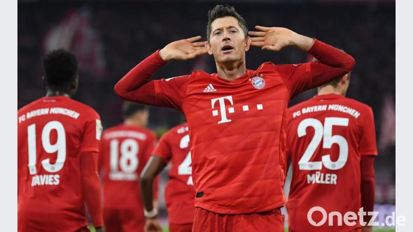 Robert Lewandowski traf auch gegen Borussia Dortmund. Bild: Sven Hoppe/dpa