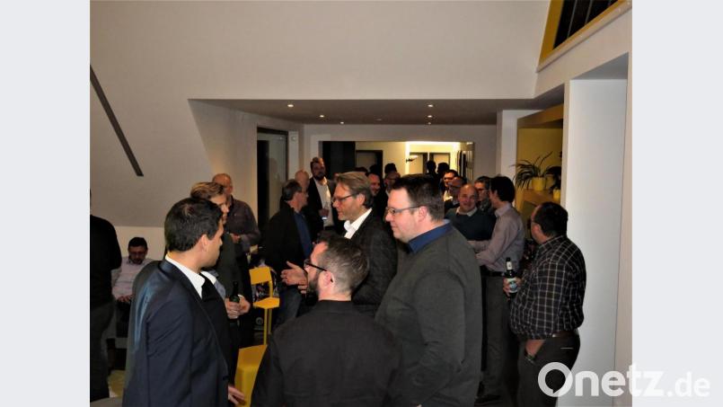 Hoch her ging es in der Mitarbeiterlounge der C3-Marketing-Agentur, wo sich 50 Wirtschaftsjunioren zu themenbezogenen Referaten trafen. Bild: ubb