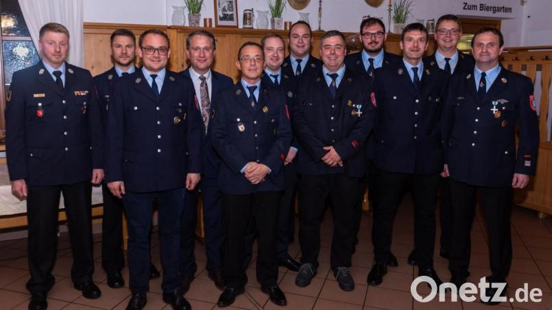 Auch heuer konnten wieder einige Feuerwehrkameraden für ihre Leistungen mit dem Leistungsabzeichen für Technische Hilfeleistung belohnt werden. Bild: chl