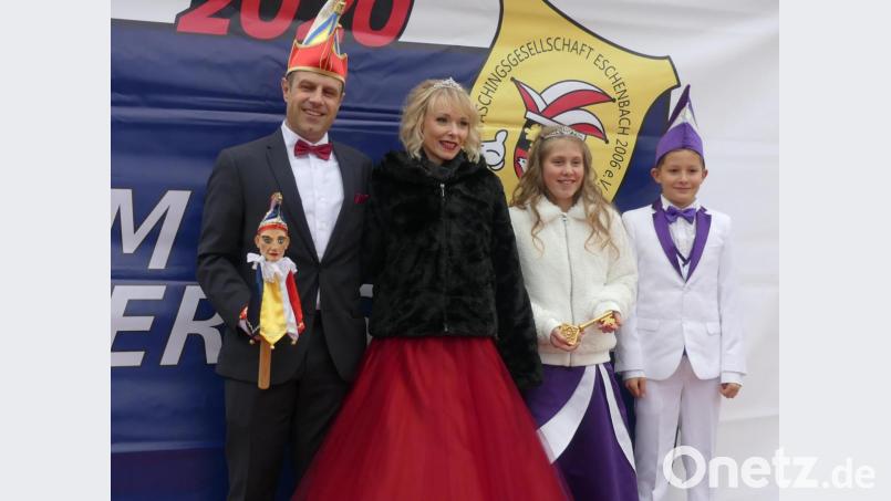 Die Prinzenpaare der Eschenbacher Faschingsgesellschaft: Christian I. und Alex I., Franziska I. und Kilian I. Bild: rn