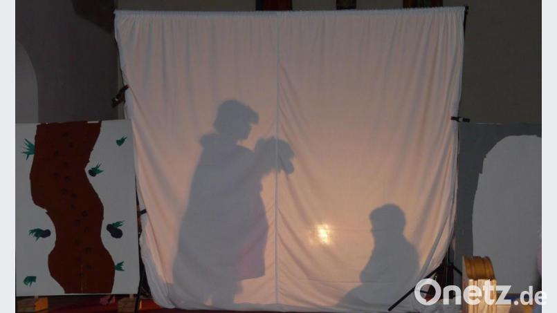 Schattenspiel vom Heilgen Martin und dem Bettler Bild: mez