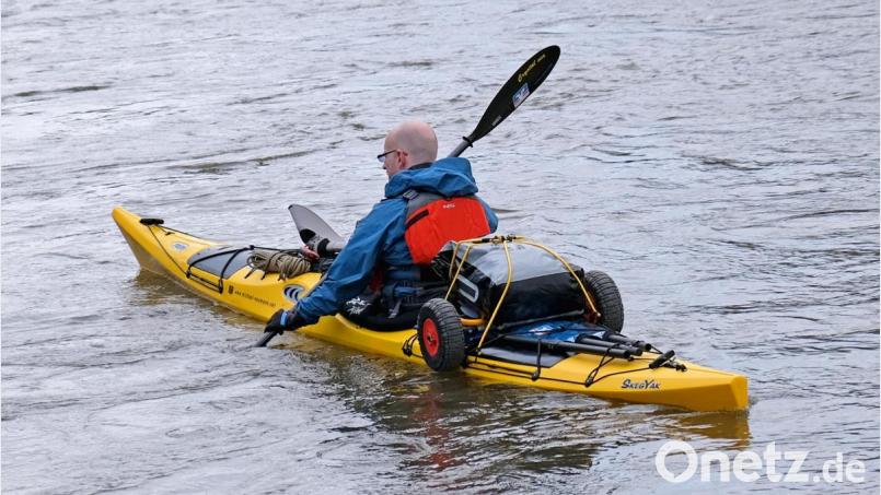 Viel Wasser: Schon am Ursprungsort in Donaueschingen zeigt die Donau, dass sie ein mächtiger Strom ist. Mehr Impressionen gibt es am 22. November bei der Raiffeisenbank Floß. Bild: nm