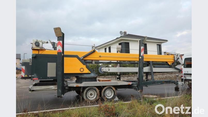 So sieht er aus, der mobile Kran, auf den es Diebe in einem Poppenrichter Baugebiet abgesehen hatten. Bild: Wolfgang Steinbacher