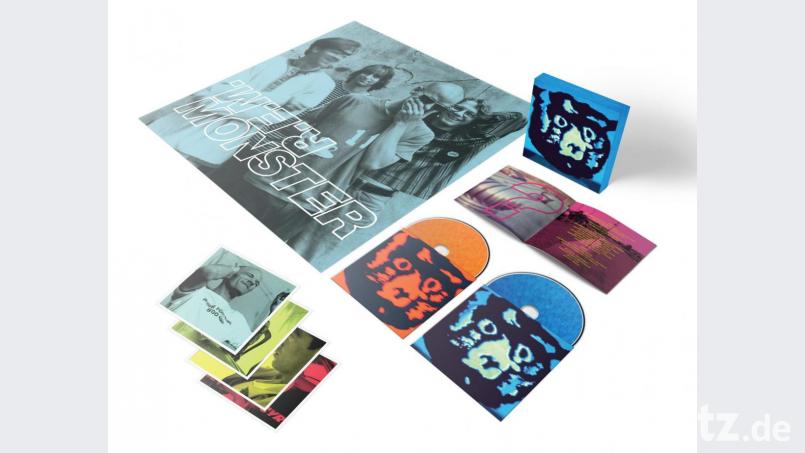 Die "25th-Deluxe-Edition" von "Monster"
vereint neben dem Remastered-Album
auch ein von Scott Litt komplett neu gemischtes Remix-Album sowie bislang unveröffentlichte Demoaufnahmen, einen seltenen Konzertmitschnitt von 1995, Bonus-Videos und brandneue Liner Notes auf 5 CDs und einer Blu-ray. Bild: Universal Music