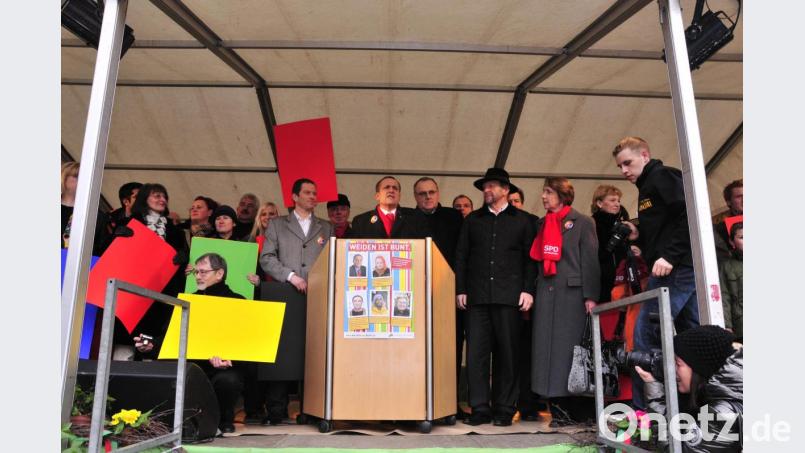 Oberbürgermeister Kurt Seggewiß machte deutlich: Wenn es ein Problem gibt, muss man es benennen und sich dann daran machen, das Problem zu lösen. Bild: Karin Wilck