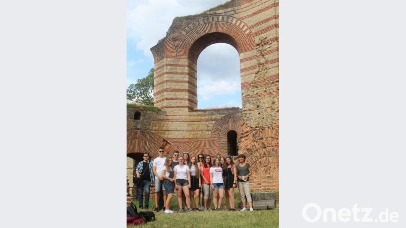 Auf eine Reise in die Geschichte gingen die Gymnasiasten bei ihrem Besuch in Trier. Bild: exb
