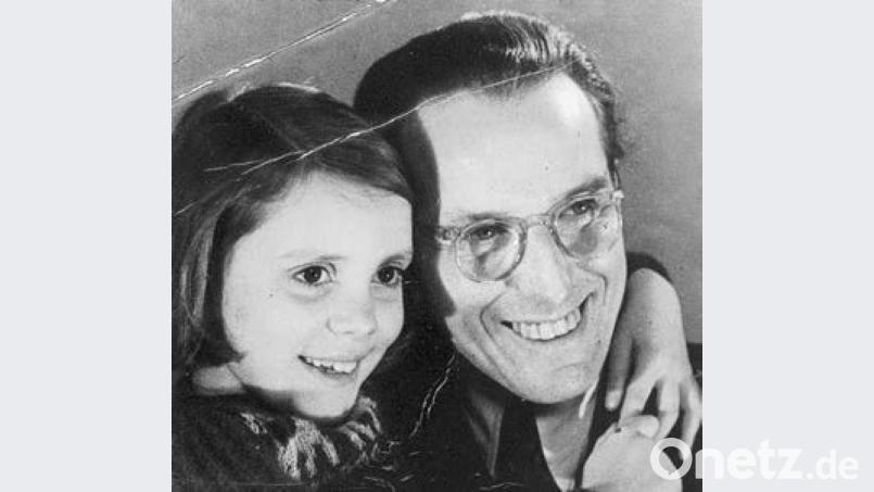 Mit Vater Willi Domgraf-Fassbaender Bild: Privat