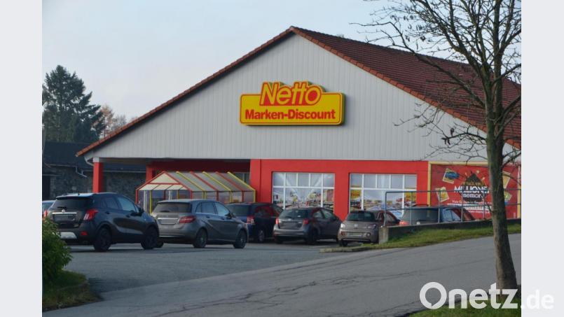 Der &quot;Netto&quot;-Markt gehört bald der Vergangenheit an. Sobald die Baugenehmigung vorliegt, wird das Gebäude abgerissen. Das zuerst geplante Verkaufszelt in der Übergangszeit kommt nun aber doch nicht. Bild: dob