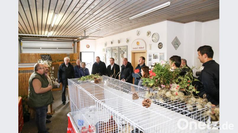 Die 12. Vilstaler-Geflügelschau wurde mit zahlreichen Ehrengästen eröffnet. Bild: egl