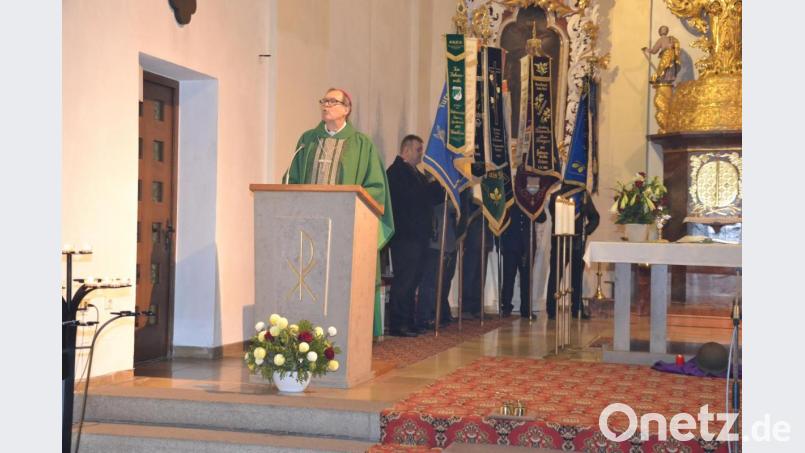 Weihbischof Josef Graf hielt eine eindrucksvolle Predigt. Bild: gi