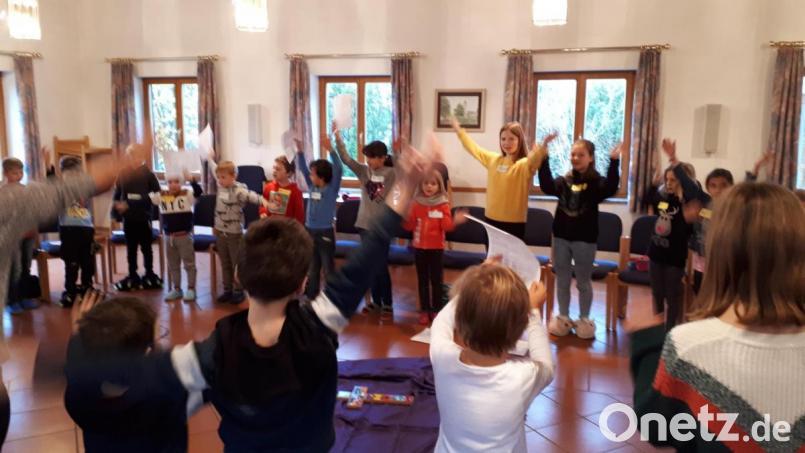 Ein buntes Programm für Kinder bot die evangelische Kirchengemeinde am Buß- und Bettag. Bild: exb