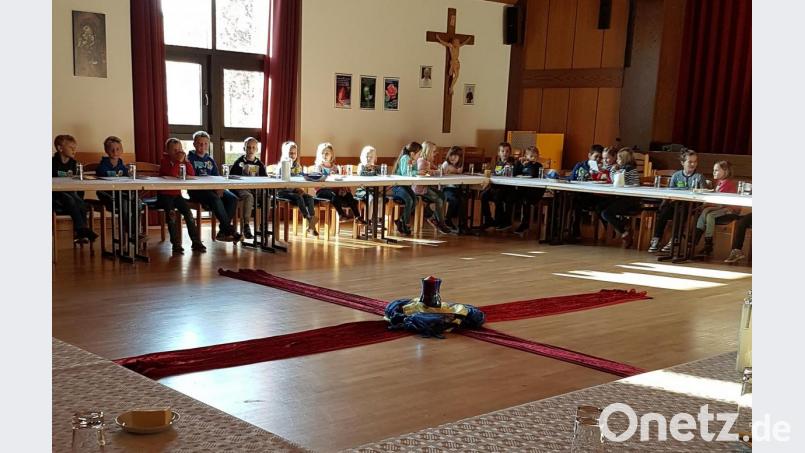 Moses und die 40 Jahre dauernde Wanderschaft der Israeliten standen im Mittelpunkt des Kinderbibeltags im Pfarrzentrum St. Michael. Bild: Pfarrei Wiesau/exb