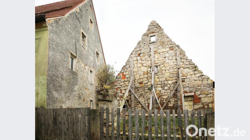 Das unter Denkmalschutz stehende Anwesen Bräugasse 23 soll zu einem Bürgerhaus umgebaut werden. Bild: JOCHEN NEUMANN 
ERBENDORF