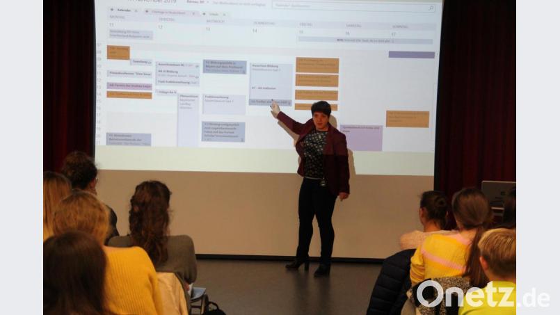 Anna Toman am Stiftland-Gymnasium. Bild: Stiftland-Gymnasium/exb