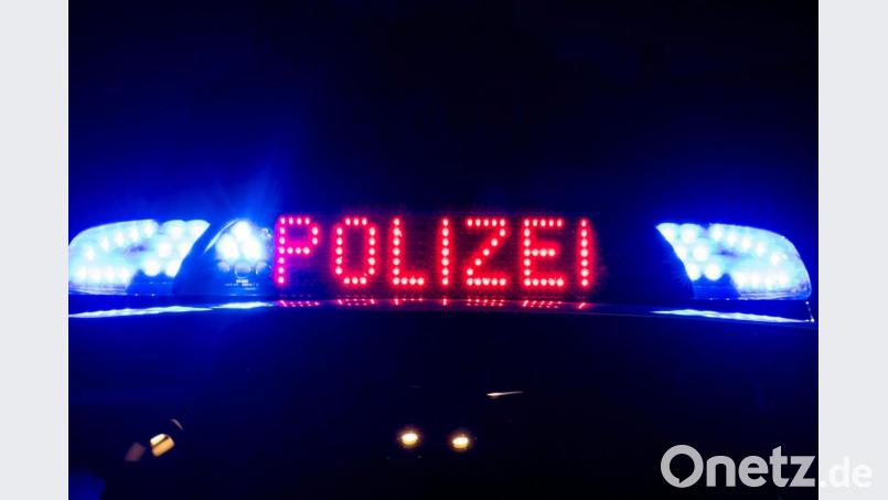 In der Nacht zu Donnerstag wurde die Bundespolizei auf der A 6 auf zwei gesuchte Männer aufmerksam. Zwei Staatsanwaltschaften hatten sie zur Fahndung ausgeschrieben. Symbolbild: Monika Skolimowska/dpa