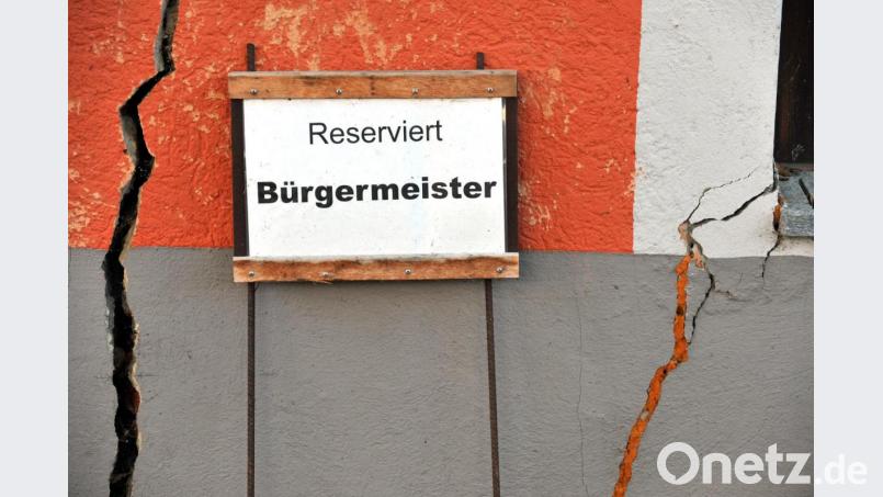 Wann ist der Posten des Bürgermeisters ein Ehrenamt, wann Beruf? Bild: Rolf Haid/dpa