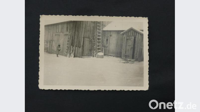 Nach der Verlosung der Parzellen errichtete Johann Pscheidt eine Scheune mit kleinem Nebengebäude. Die beiden Zimmer dienten der vierköpfigen Familie bis 1953 als Behelfsunterkunft. Repro: rn