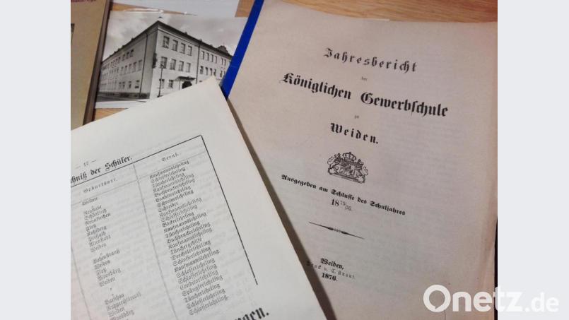 Ein Blick in die Schülerliste des Schuljahrganges 1875/76 an der &quot;Königlichen Gewerbeschule&quot;. Bild: shl