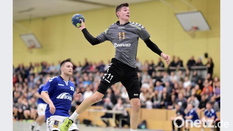 Überragend der Amberger Rückraumspieler Julian Schaller mit einem seiner insgesamt acht Treffer im Spiel. Bild: Ziegler