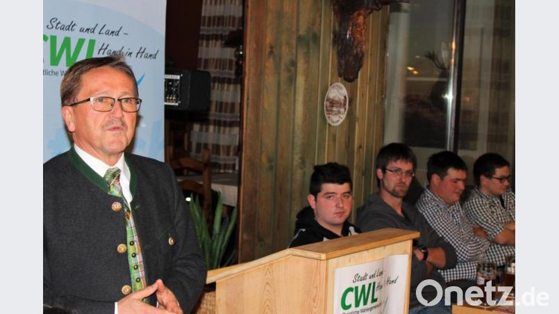 Auch Bürgermeister Hans Donko war zu Gast bei der Nominierungsversammlung. Bild: ckl