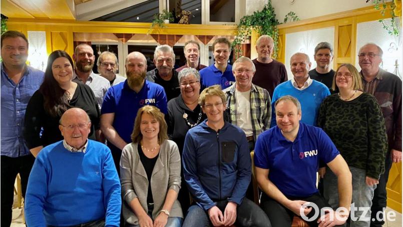 Die Mannschaft der FWU zur Stadtratswahl im März nach erfolgter Nominierung. Bild: exb