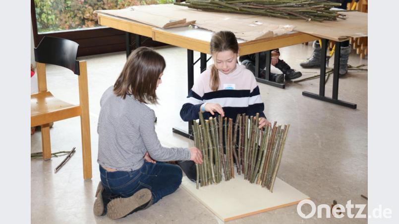 Alle helfen zusammen. Bild: rpp