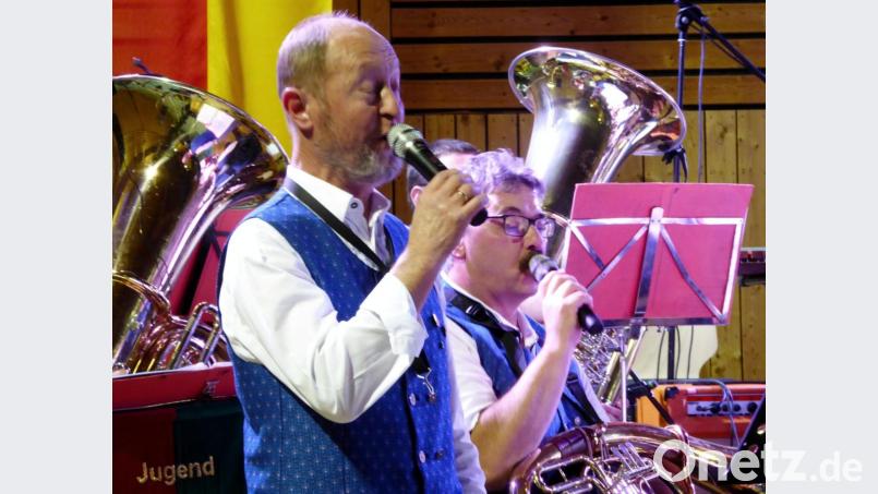 Verträumte Klänge von Dieter Hundhammer und Rudolf Trescher bei böhmischen Weisen. Bild: Schönberger, Ferdinand [fsb]