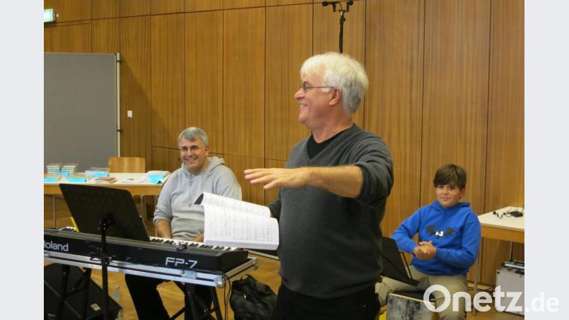 Joachim Raabe (links) und Eugen Eckert beim Workshop. Bild: bba