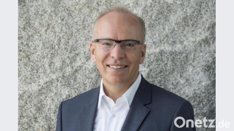 Wolfgang Gropengießer, Geschäftsführer der IGZ Falkenberg, spricht von einem neuen Zeitalter, das für die Mittelschulen des Landkreises anbricht. Bild: jr