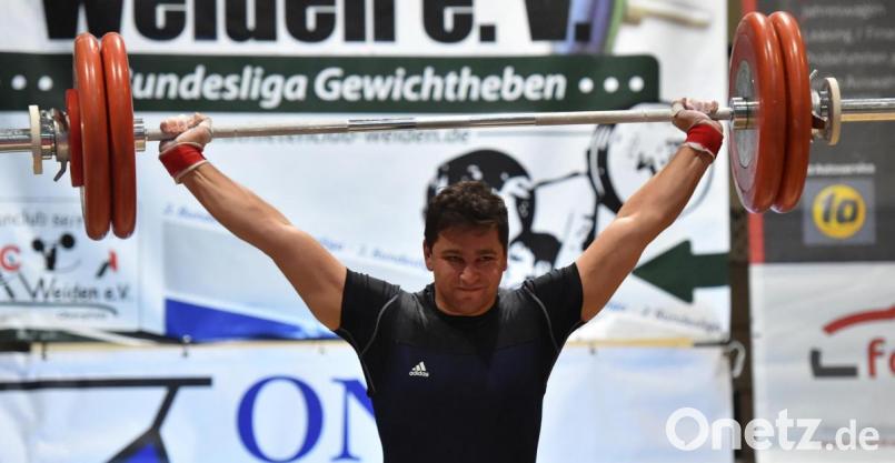 Alexander Narr steuerte 100 Punkte zum Auswärtssieg der Weidener Gewichtheber bei. Bild: af