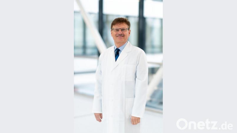 Prof. Dr. Edgar Pscheidl ist der neue Chefarzt der Anästhesie am Krankenhaus Tirschenreuth. Bild: Peter Langgärtner/exb
