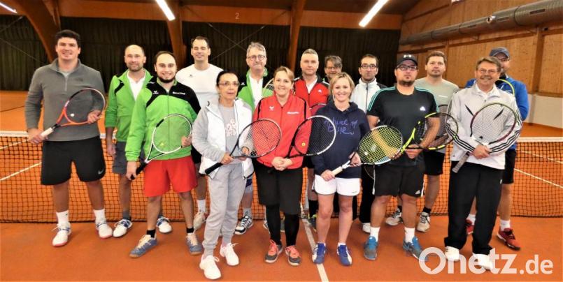 Die erfolgreichsten Teilnehmer am Blitz-Doppelturnier, bei dem Heiko Faltenbacher als Sieger hervor ging. Bild: exb