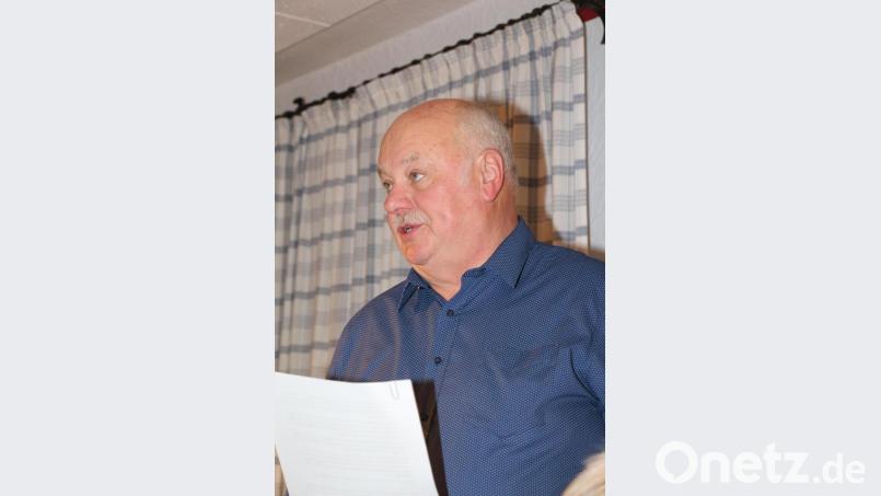 Vorsitzender Reinhold Meyer ließ mit seinem Bericht das Vereinsjahr noch einmal vorüberziehen. Bild: rpp