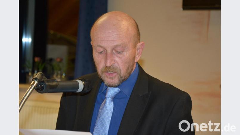 Stadtverbandsvorsitzender Peter Haibach fuhr schwere Geschütze gegen Kassierer Paul Trapp auf. Auf Geheiß der Mitglieder wurde Trapp dennoch mehrheitlich entlastet. Bild: jr