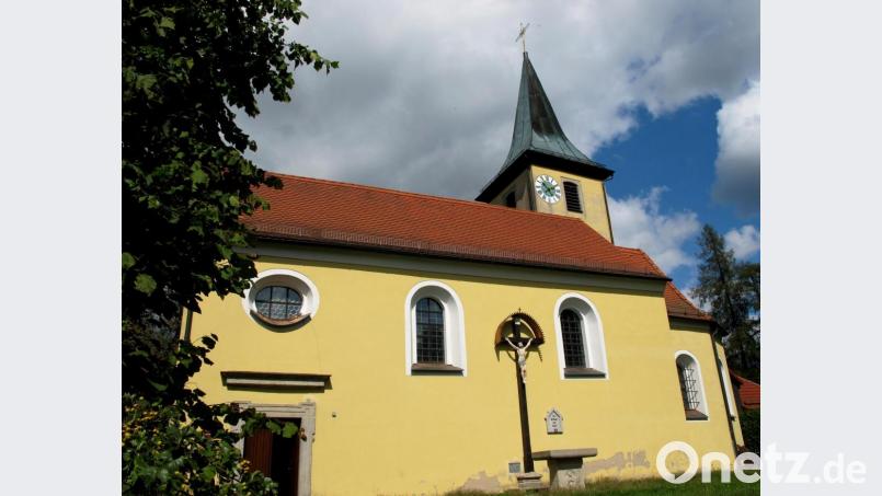 Die Flosser sind stolz auf ihr Kleinod im Markt, der St. Nikolaus-Kirche. Bild: le