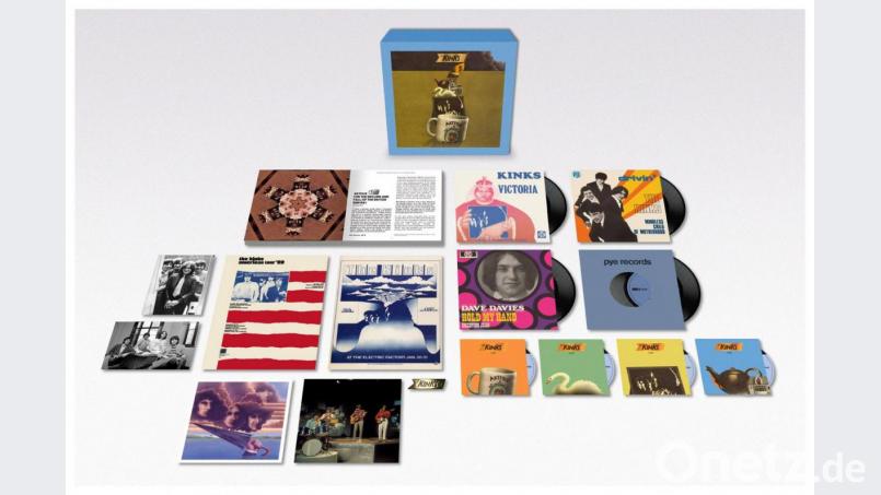 In dieser Jubiläumsausgabe sind 4 CDs mit 81 Songs enthalten, davon 5 unveröffentlichte Tracks und 28 bisher unveröffentlichte Versionen. Dazu gehören neu remasterte Versionen des Originalalbums , Mono- und Stereo-Single-Versionen, B-Seiten, alternative Mono- und Stereo-Mixe, Proben-Tracks, BBC- Mixe und das verlorene Dave-Davies-Soloalbum mit Bonustracks. Bild: BMG