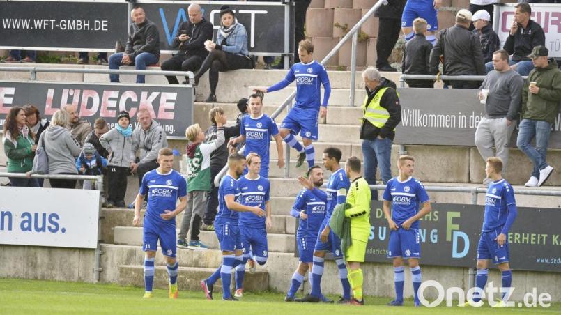 Zum letzten Mal in diesem Jahr geht es für die Spieler der DJK Gebenbach am Samstag über die Tribünentreppe auf das Spielfeld. Gegner zum Jahresabschluss ist die SpVgg Ansbach. Bild: Ziegler