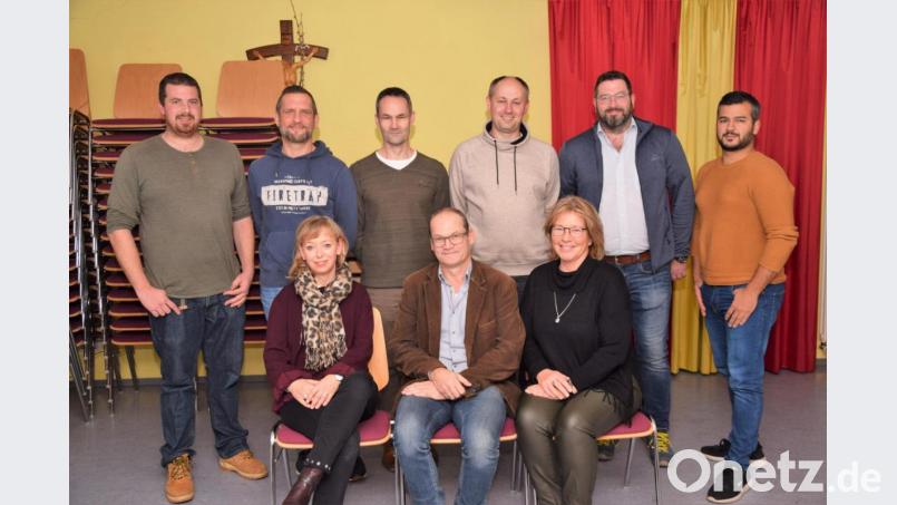 Dem Gemeinschaftsliste führt Michael Ederer (sitzend, Mitte) an. Bild: fz