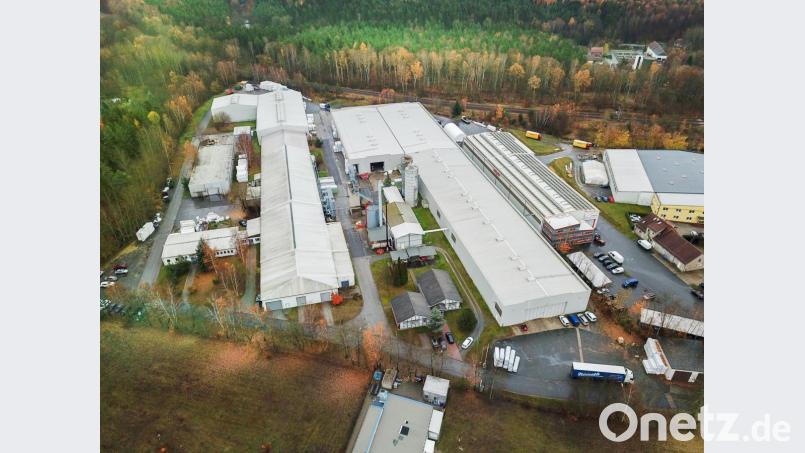 Die Plößberger Ziegler Group übernimmt den Produktionsstandort der Tecsol-Holztechnik-GmbH in Hermsdorf in Thüringen. Über den Kaufpreis haben beide Seiten Stillschweigen vereinbart. Bild: Ziegler Group/exb