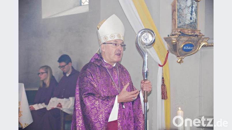 Bischof Dr. Rudolf Voderholzer während seiner Predigt. Bild: enz