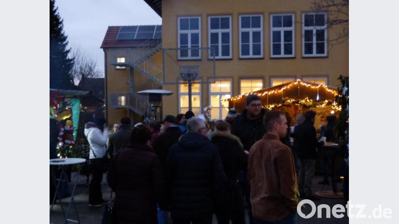 Auch der Bereich des Kinderspielplatzes wurde wieder in den Markt einbezogen. Bild: mng
