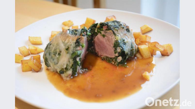 Innen noch zartrosa muss das Wildschweinrückenfilet sein. Bild: Gabi Schönberger