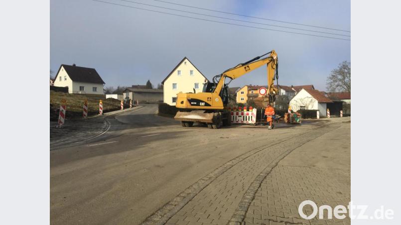 Kein Thema beim Jahresabschluss: Der genaue Sachstand zur gesperrten Sigraser Straße in Edelsfeld. Bild: aks