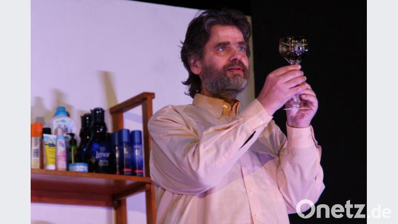 Amateurtheater Dörflas: &quot;Eine ganz heiße Nummer&quot; Bild: wro
