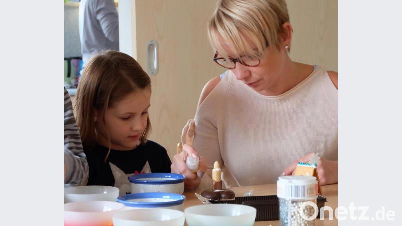 Leckere "Weihnachtskerzen" wurden auch gezaubert. Bild: wlr