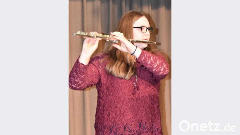 Adventskonzert des Musikvereins &quot;Klingende Töne&quot; im Jugendheim Grafenwöhr. Bild: rgr