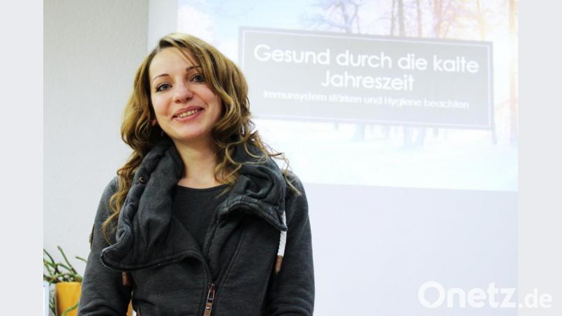 Heilpraktikerin Marina Käser referierte bei der BRK-Bereitschaft. Bild: njn