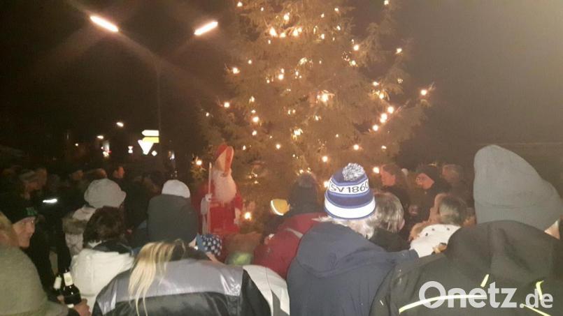 Auch der Nikolaus schaut in Neustadt am Kulm vorbei. Bild: alr