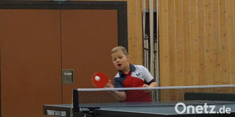 Leon Schmirler gewann sein erstes Einzelspiel für den Kolping-Tischtennisverein. Bild: ttv